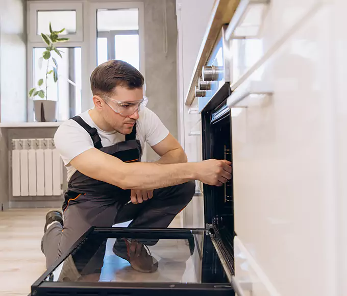 Why Wilmington Bakers Rely on Wilmington Appliance Pro for Every Electric Oven Fix?